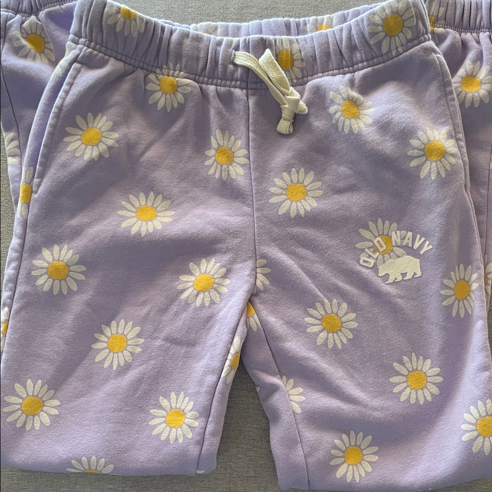 Old Navy Lavender Daisy Joggers